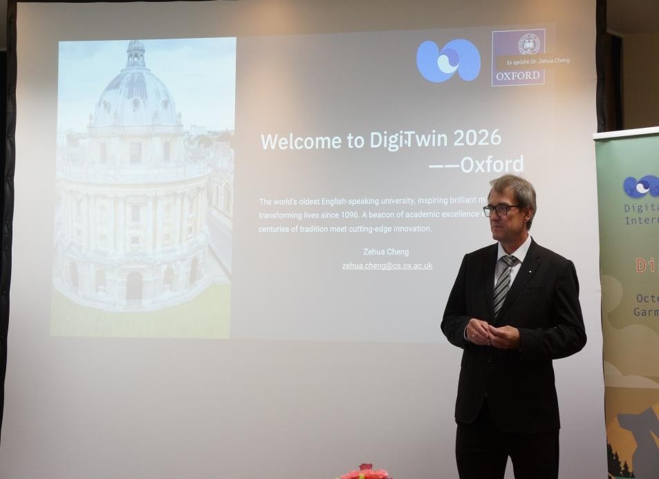 DigiTwin2025 (38).jpg DigiTwin2025 (38).jpg